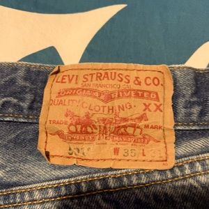 Levi’s buttonfly 501 35 x 31
